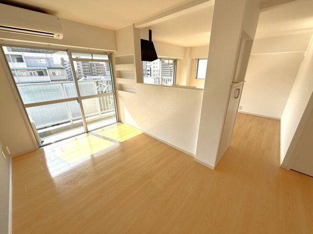 【居間・リビング】 | てんぐ屋西新ビル
