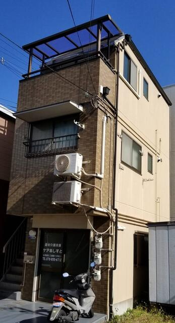 おおぎＯＮＥの外観