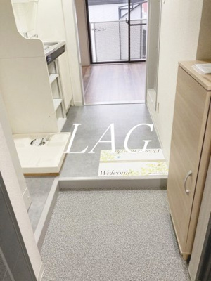 【玄関】 | カレッジハイツ稲毛 | 玄関です。