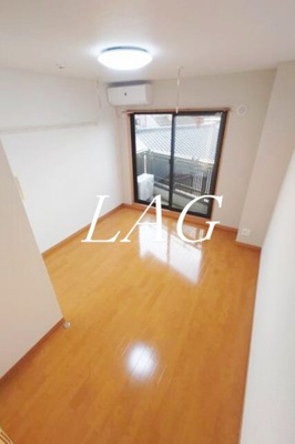 【居間・リビング】 | Ｓｃａｌａ　Ｔｓｕｄａｎｕｍａ（スカーラ津田沼） | 洋室のお部屋です。
