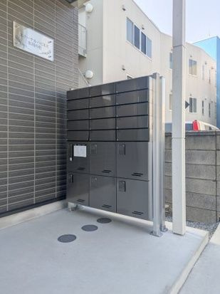 エターナルハピネス氷川の杜の駐車場