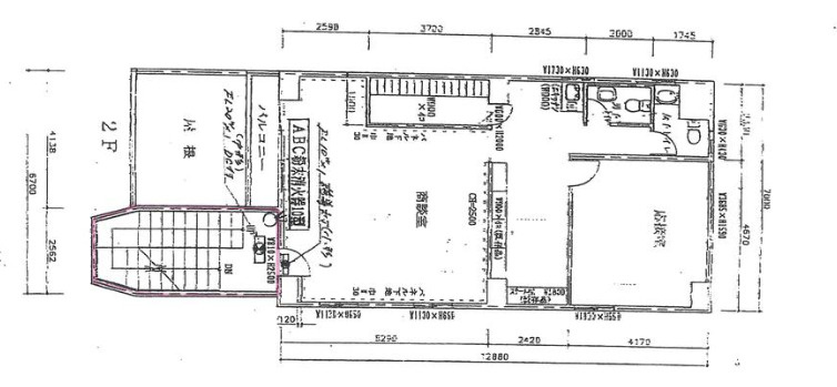 大阪市中央区　有輪商店本社ビルの間取り