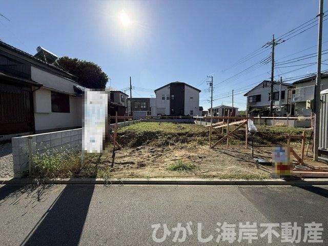 茅ヶ崎市平太夫新田　新築戸建　全３棟の外観|10月8日撮影　建築中　現地外観