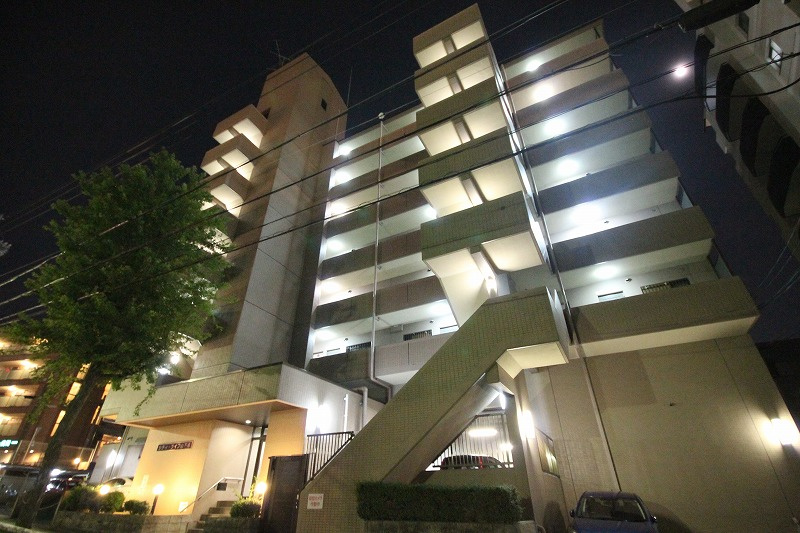シティ・ライフ山下通の外観