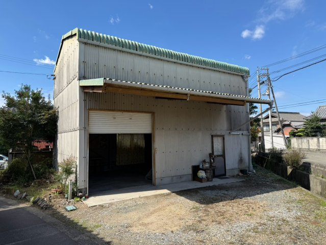 善通寺市与北町倉庫の外観