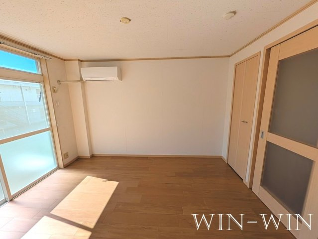 ペアハイツ三鷹 Aの居間・リビング|イメージ（同建物内別部屋の写真です）