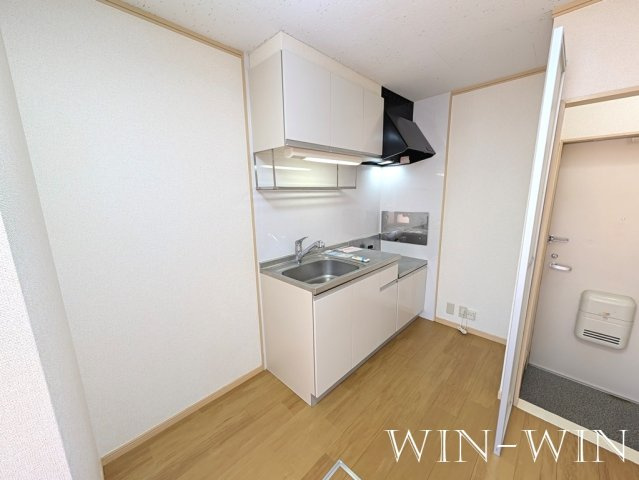 ペアハイツ三鷹 Aのキッチン|イメージ（同建物内別部屋の写真です）