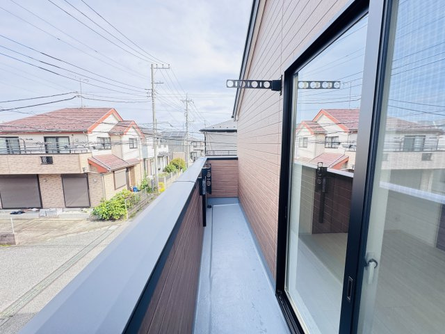 柏市常盤台新築戸建【柏第八小学校：10分】のバルコニー|寝室前バルコニー