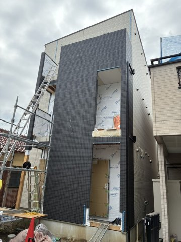 橿原市東坊城町のアパート