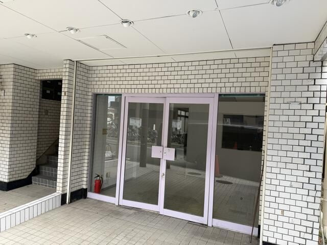 アスカビルのエントランス