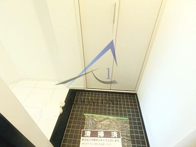 ＬＡ東十条の玄関|玄関です。
