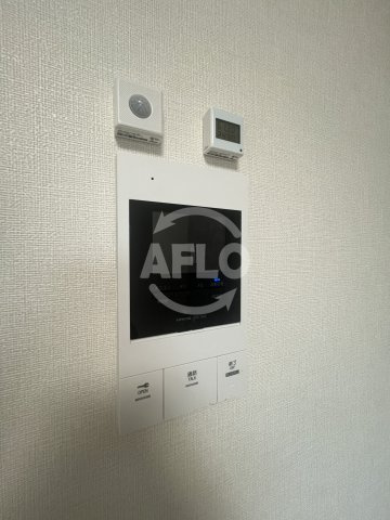 ハーモニーテラス西中島南方のセキュリティ|インターホン