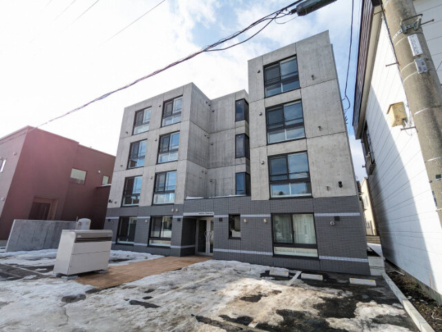 ＭＩＲＡＩｓ　ＴＥＲＲＡＣＥ