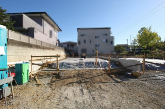 高知市愛宕町3丁目　第1　新築戸建　2号棟　（全3区画）の外観|4LDK+テレワークルーム　　土地面積　138.26㎡（約41.82坪）建物面積　 110.97㎡   （約33.56坪）

