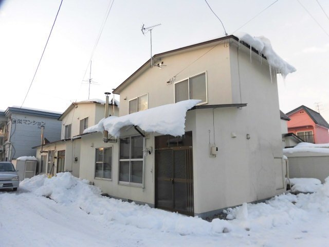 一戸２階建貸家（西６南２１）