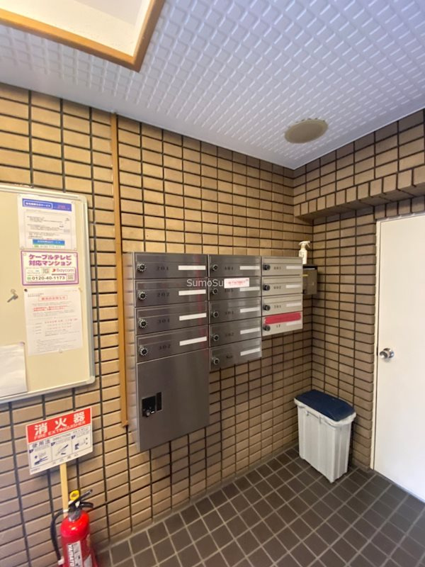 エスタイル北堀江のロビー