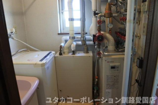 【ランドリースペース】 | 駒場町9番16、17売家 | 給湯器はガスです☆