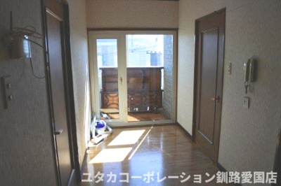 【設備】 | 駒場町9番16、17売家 | サンルームがあります♪洗濯物も干しやすいです♪