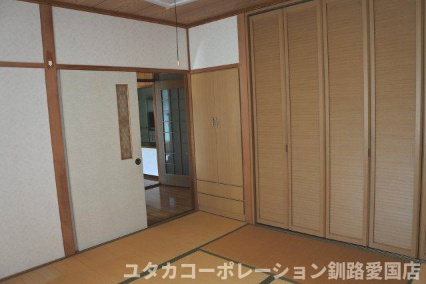 【和室】 | 駒場町9番16、17売家