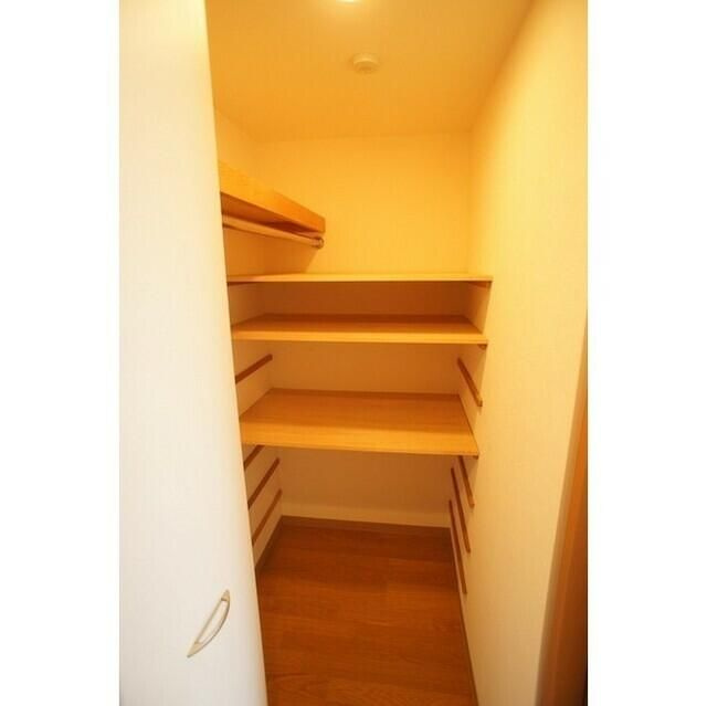 ＣＡＳＡ　ＩＭＵＴＡの収納