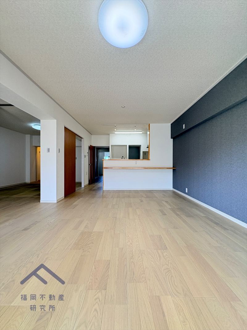 スコーレ荒江の居間・リビング