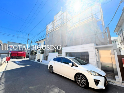【前面道路含む現地写真】 | 杉並区上井草4丁目　中古戸建　全1棟