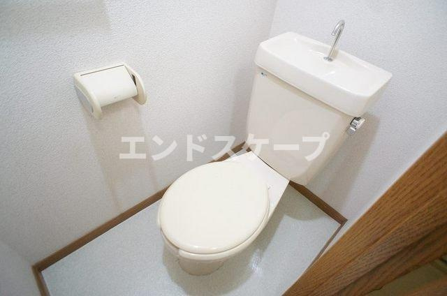 リュウガミⅡのトイレ|高崎、前橋のお部屋探しはエンドスケープまで！お客様の理想お聞かせ下さい♪