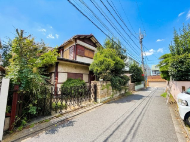 【外観】 | 【仲介手数料４２０万円が無料！】■祖師ヶ谷大蔵駅１５分■建物は自由設計１００平米が１，８００万円から | 決算キャンペーン中！
家計応援サービスの限界に挑戦中！
詳細は「諸費用」欄をご確認下さい！
■更地渡し
■祖師ヶ谷大蔵駅１５分
■建物は自由設計１００平米で１，８００万円から
■建築条件なしでも可