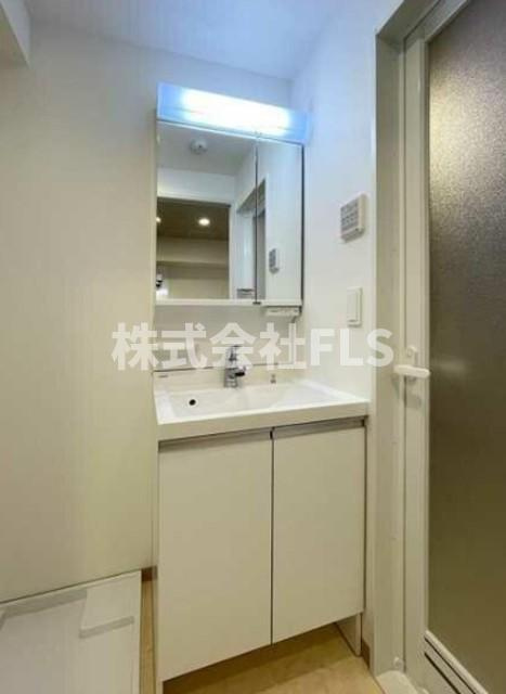北区志茂４丁目の賃貸マンションの洗面所