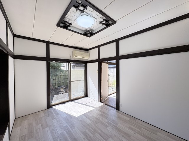 【居間・リビング】 | 深谷市上野台　中古戸建