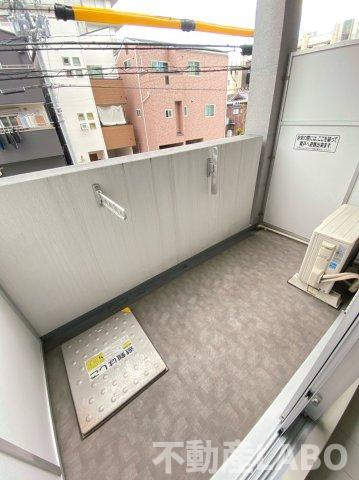 レオンコンフォート難波西Ⅱのバルコニー