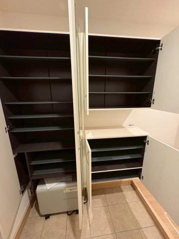 D-room中州の収納|※同建物の類似写真となります。
