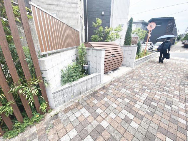 D-room中州のエントランス|清潔なエントランスです