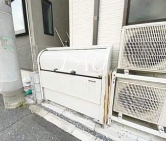 【その他共用部分】 | ウェリナ東十条 | ゴミ置き場です。