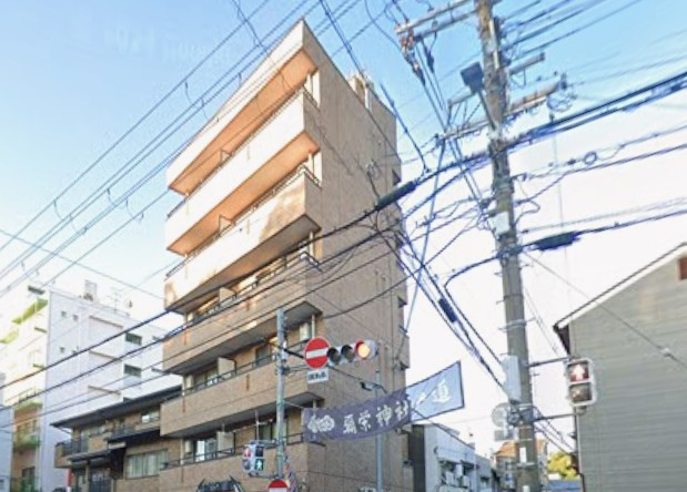 生野区桃谷　店舗付きアパートの外観