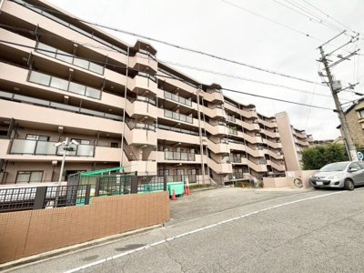 【外観】 | ベルク泉北高倉台 | 【令和８年１０月リフォーム完了予定】綺麗なお家で気持ちのいい新生活をここではじめませんか♪