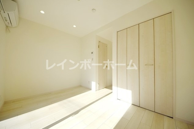 Sakada-terraceの寝室|落ち着いて過ごせるお部屋なので、寝室にいかがでしょうか