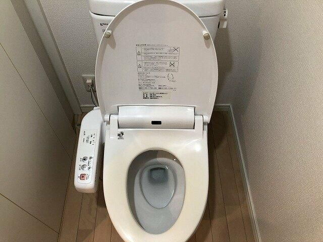 墨田区亀沢１丁目の賃貸マンションのトイレ