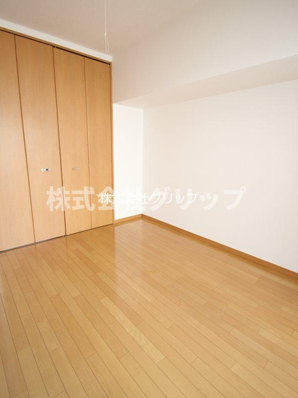 リクレイシア西横浜の洋室