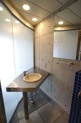 【洗面所】 | シンシア三軒茶屋レジデンスカフェ