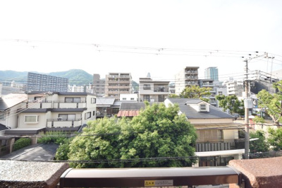 【展望】 | モンマール三宮