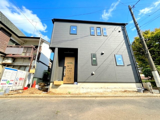 福生市武蔵野台　新築戸建