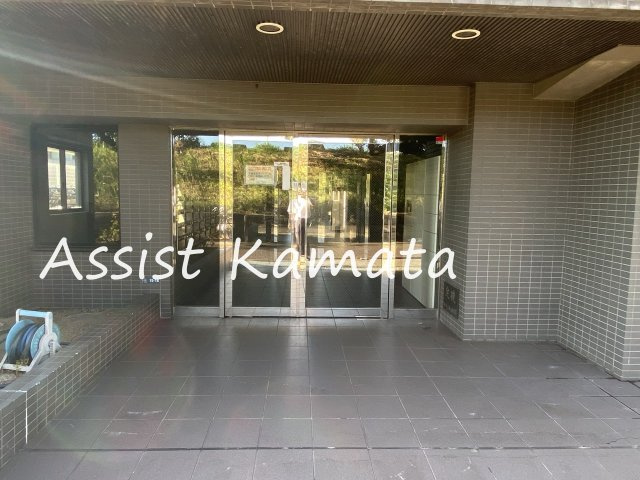 ＪＯＳハイツ多摩川のエントランス
