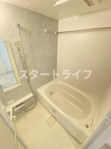大阪市淀川区木川西２丁目の賃貸マンションの浴室