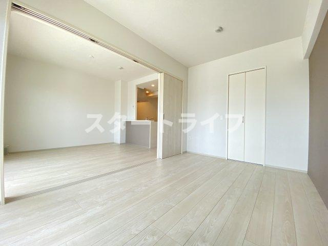 大阪市淀川区木川西２丁目の賃貸マンションの寝室