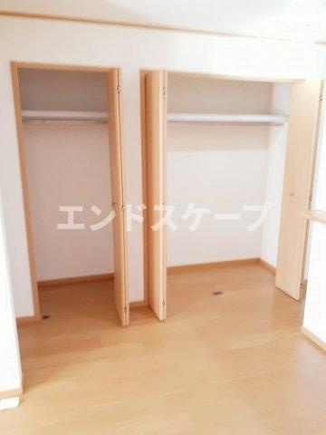 メゾン・ド・ソレイユＡの収納|高崎、前橋のお部屋探しはエンドスケープまで！お客様の理想お聞かせ下さい♪