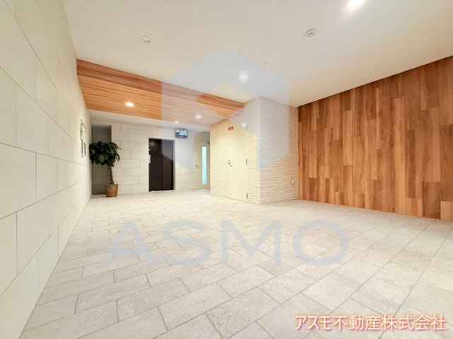 【ロビー】 | ACT DOORS 天六