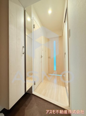 【玄関】 | ACT DOORS 天六