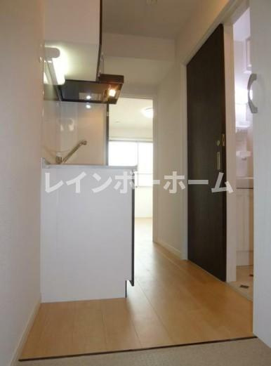 AJ津田沼Ⅱの玄関