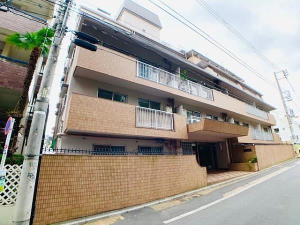 広尾ハイツの外観|おしゃれな外観です